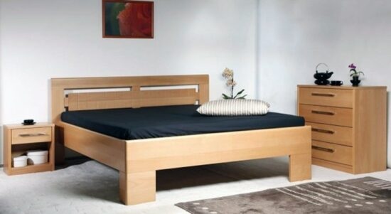 Masivní postel s úložným prostorem varezza 3 -