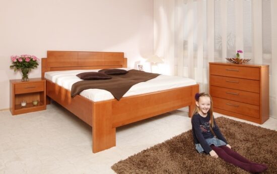 Masivní postel s úložným prostorem deluxe 1 -