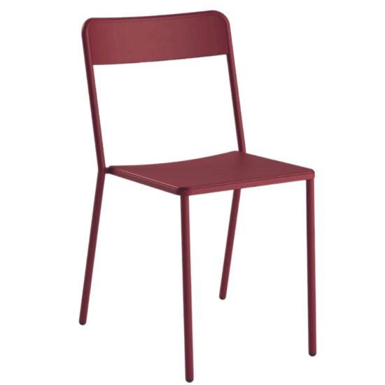 Tmavě červená kovová zahradní židle