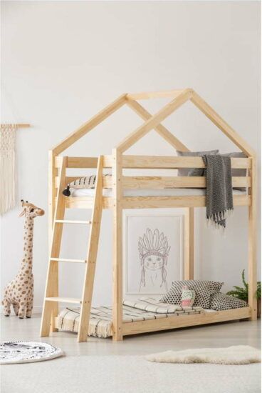 Domečková patrová dětská postel z borovicového dřeva 70x160 cm