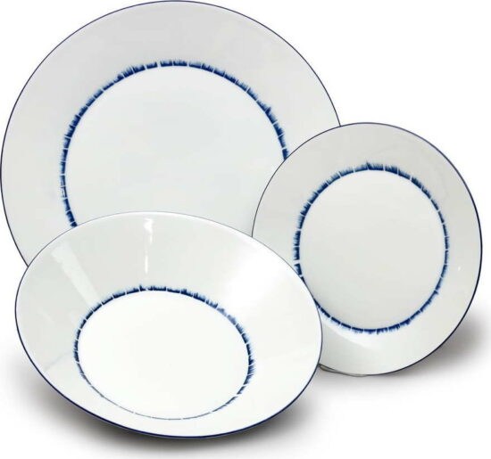 Sada 18 porcelánových talířů
